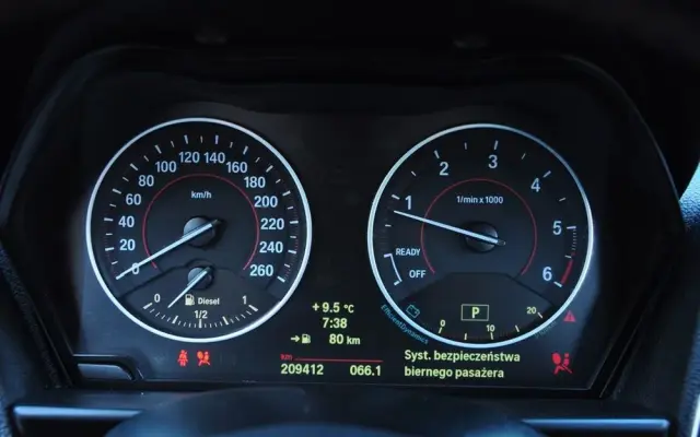 BMW Seria 1 120d Sport-Aut Sport Line