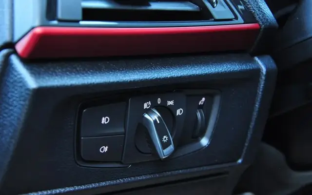 BMW Seria 1 120d Sport-Aut Sport Line