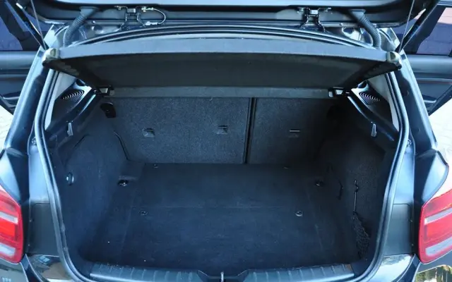 BMW Seria 1 120d Sport-Aut Sport Line