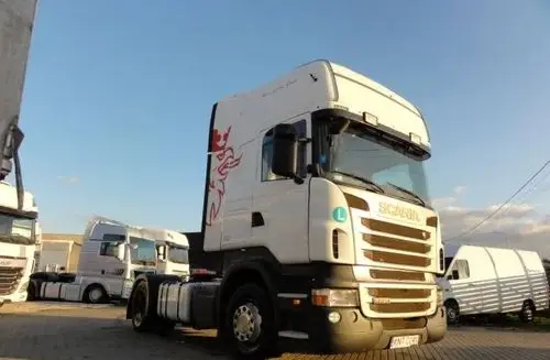 SCANIA R 