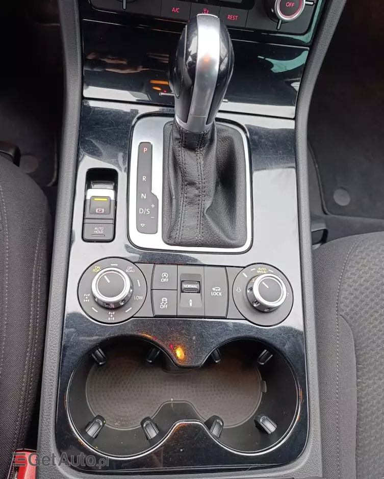 VOLKSWAGEN Touareg 3.0 V6 TDI 4XMot BMT