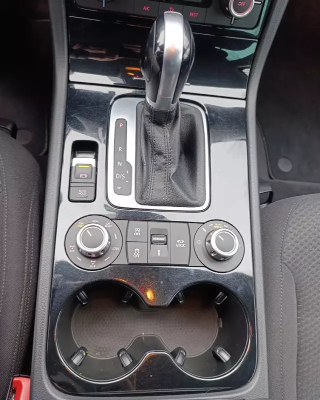 VOLKSWAGEN Touareg 3.0 V6 TDI 4XMot BMT