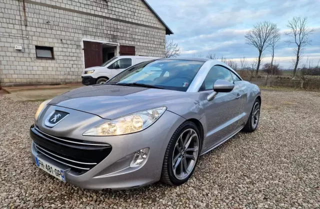 PEUGEOT RCZ 