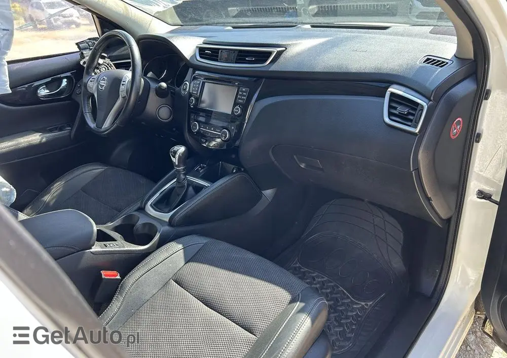 NISSAN Qashqai 1.6 DCi 4x4 Tekna
