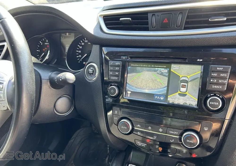 NISSAN Qashqai 1.6 DCi 4x4 Tekna