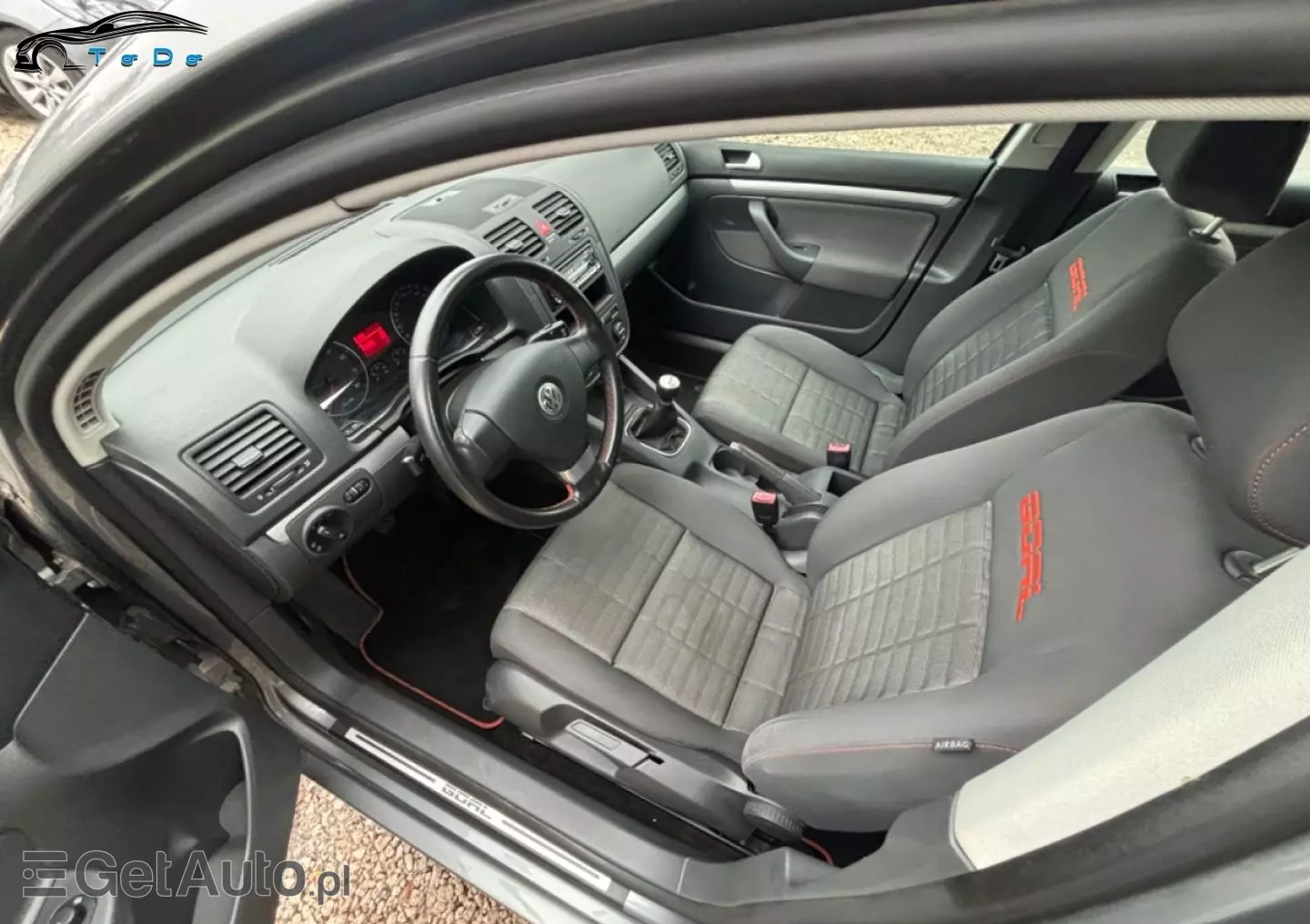 VOLKSWAGEN Golf Comfortline