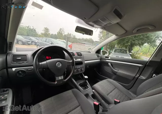 VOLKSWAGEN Golf Comfortline