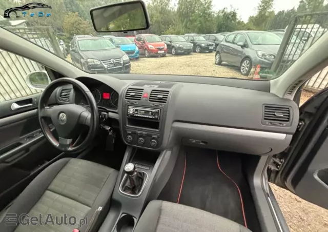 VOLKSWAGEN Golf Comfortline