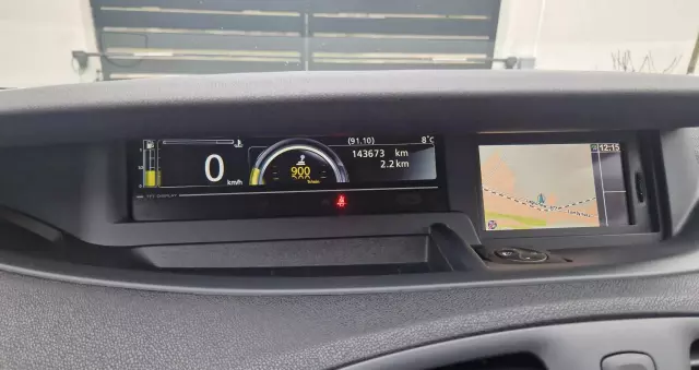 RENAULT Scenic 1.6 16V 110 TomTom Edition