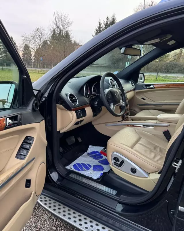 MERCEDES-BENZ GL 350 CDI