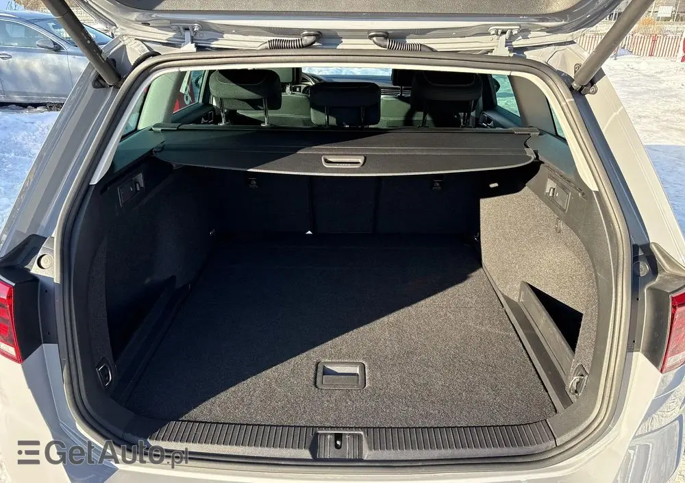 VOLKSWAGEN Passat 1.5 TSI EVO Business DSG