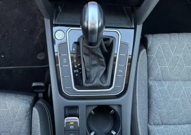 VOLKSWAGEN Passat 1.5 TSI EVO Business DSG