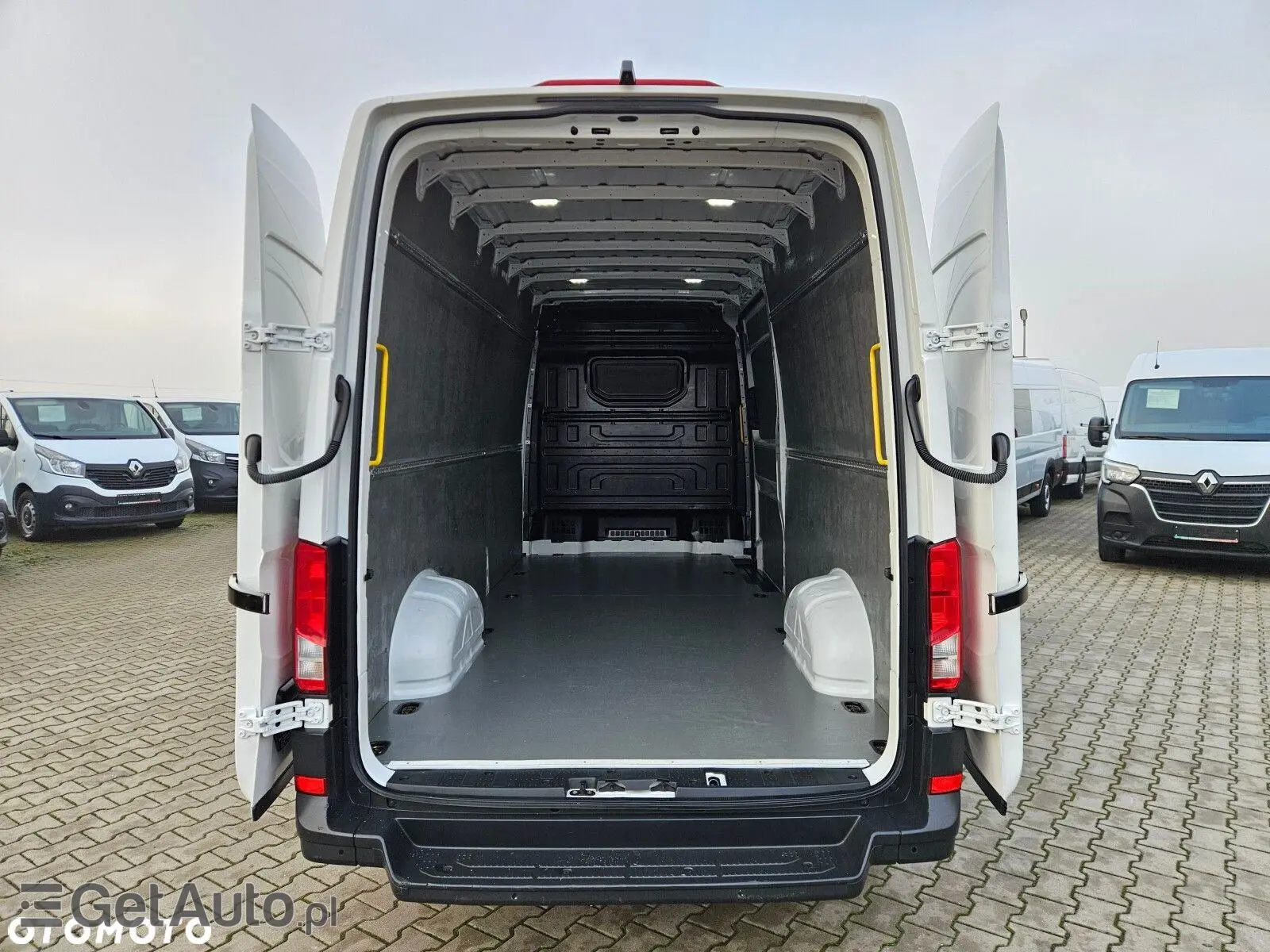 VOLKSWAGEN Crafter L