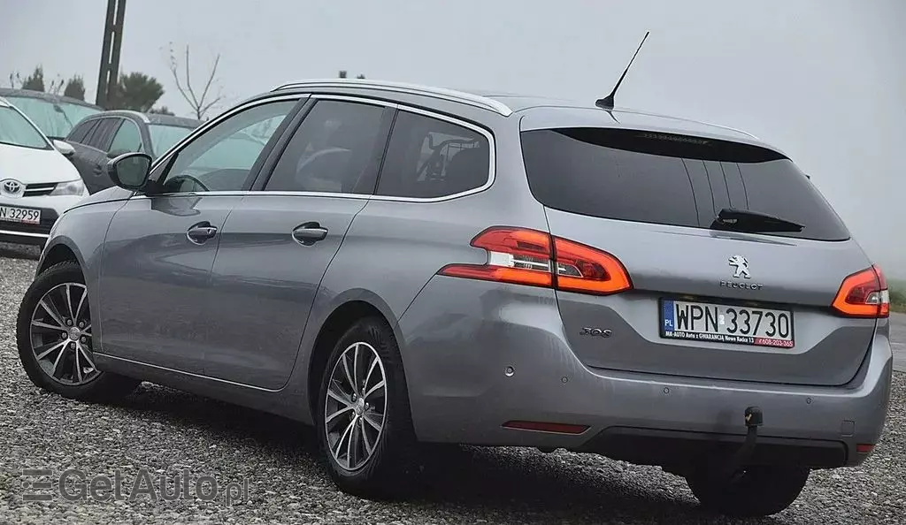 PEUGEOT 308 