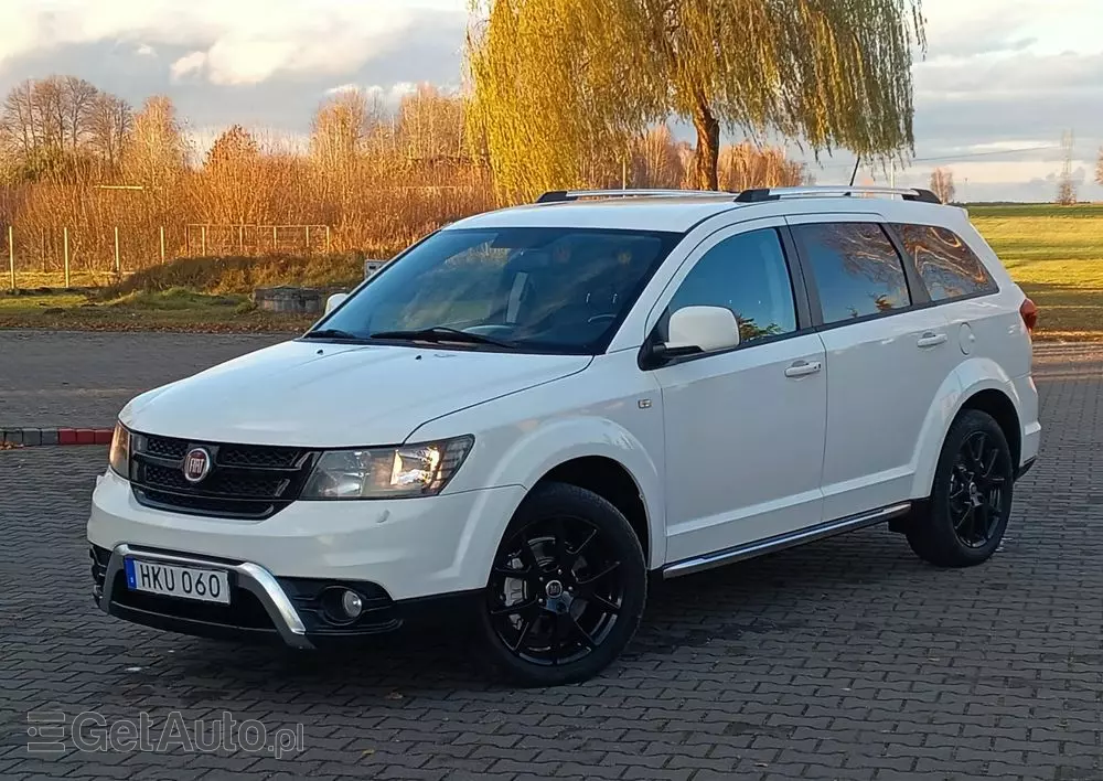 FIAT Freemont 2.0 Multijet 16V DPF Automatik Allrad Cross