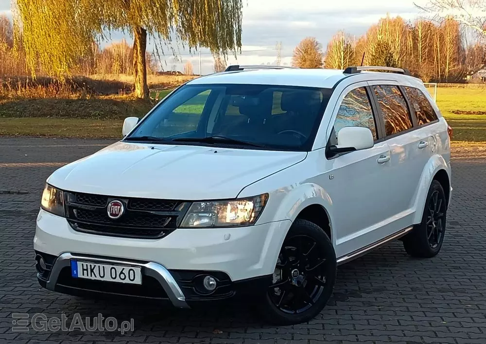 FIAT Freemont 2.0 Multijet 16V DPF Automatik Allrad Cross