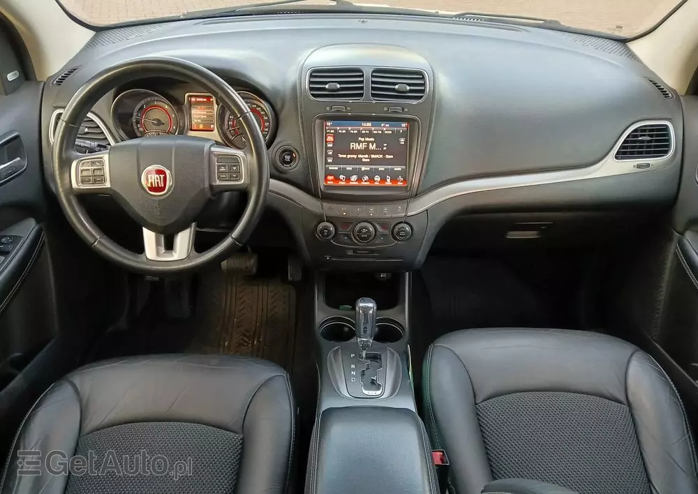 FIAT Freemont 2.0 Multijet 16V DPF Automatik Allrad Cross