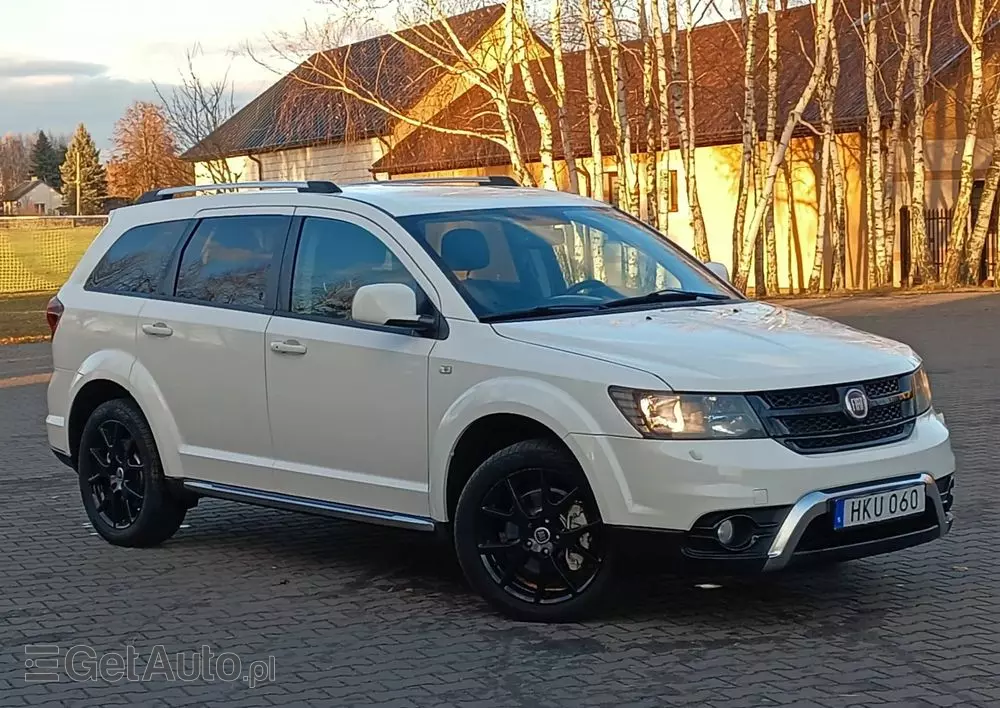 FIAT Freemont 2.0 Multijet 16V DPF Automatik Allrad Cross