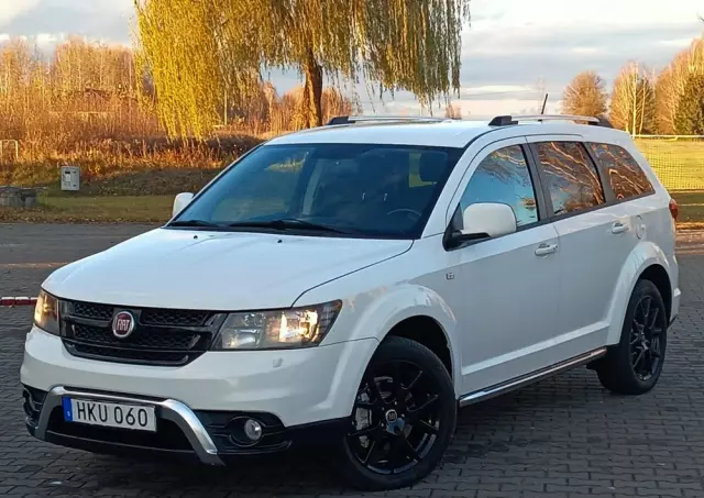 FIAT Freemont 2.0 Multijet 16V DPF Automatik Allrad Cross