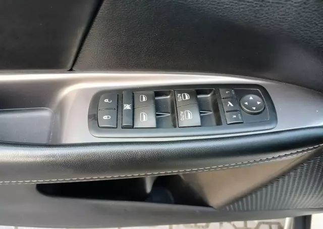 FIAT Freemont 2.0 Multijet 16V DPF Automatik Allrad Cross