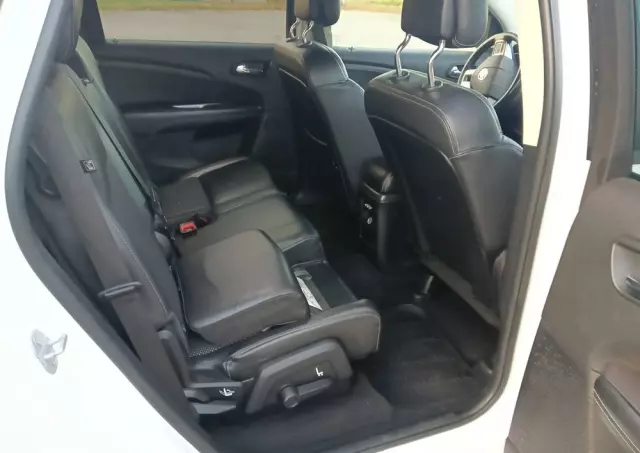 FIAT Freemont 2.0 Multijet 16V DPF Automatik Allrad Cross