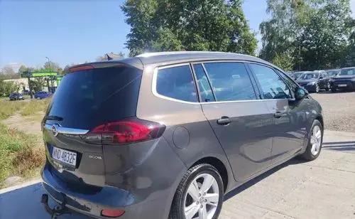 OPEL Zafira 