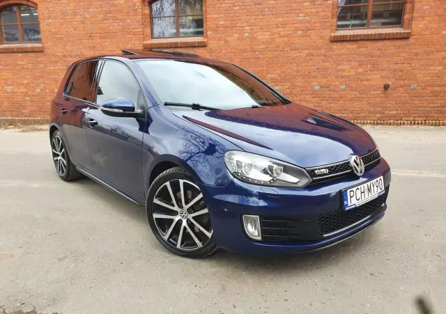 VOLKSWAGEN Golf 2.0 TDI DPF DSG GTD