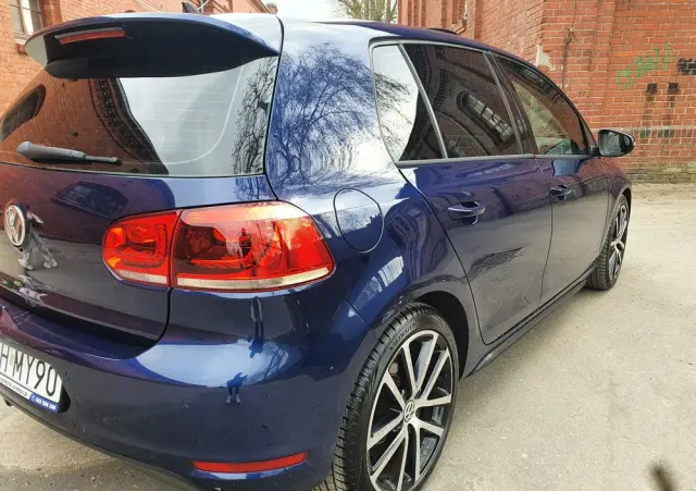 VOLKSWAGEN Golf 2.0 TDI DPF DSG GTD