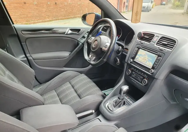 VOLKSWAGEN Golf 2.0 TDI DPF DSG GTD