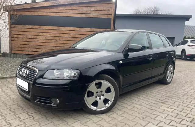 AUDI A3 