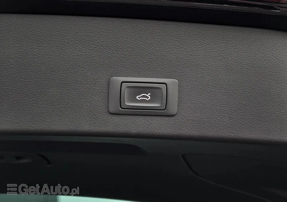 AUDI A6 Avant 2.0 TDI Quattro S tronic