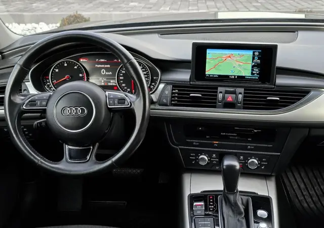 AUDI A6 Avant 2.0 TDI Quattro S tronic