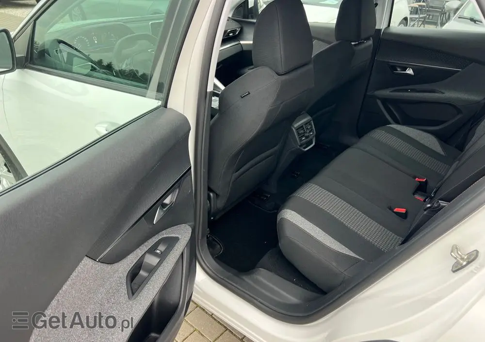 PEUGEOT 3008 1.6 BlueHDi Active S&S EAT6