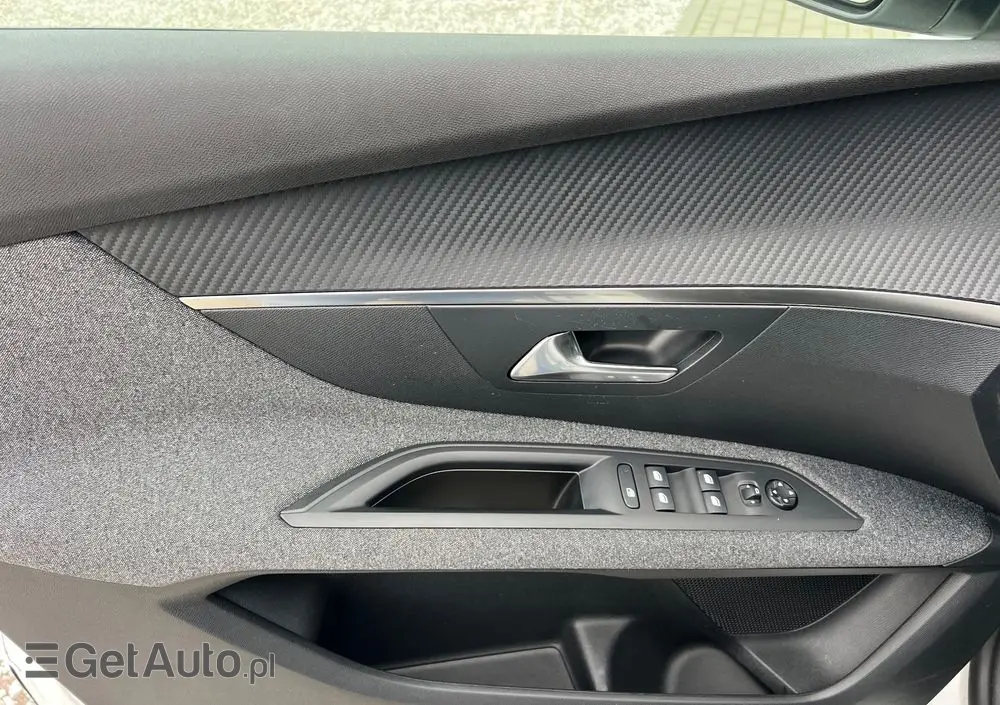 PEUGEOT 3008 1.6 BlueHDi Active S&S EAT6