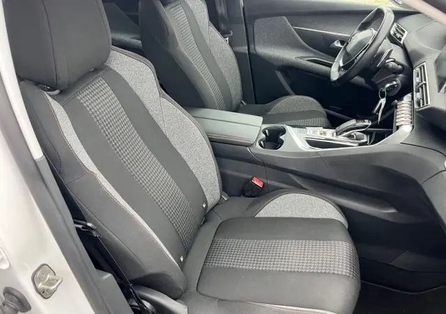 PEUGEOT 3008 1.6 BlueHDi Active S&S EAT6