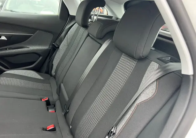 PEUGEOT 3008 1.6 BlueHDi Active S&S EAT6