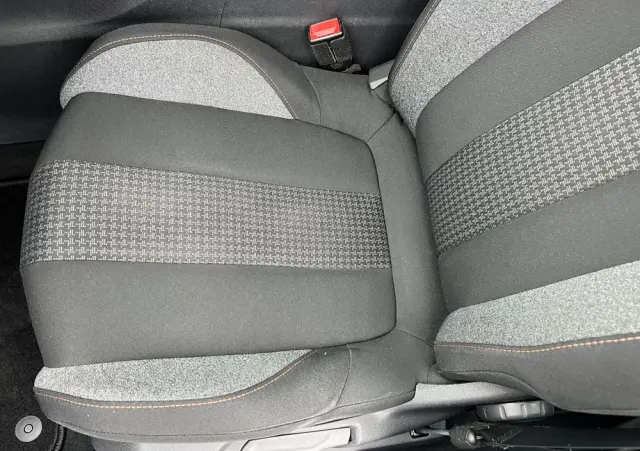 PEUGEOT 3008 1.6 BlueHDi Active S&S EAT6