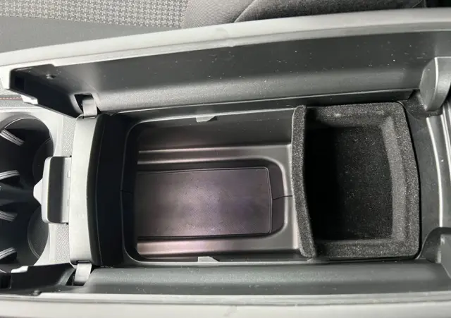 PEUGEOT 3008 1.6 BlueHDi Active S&S EAT6