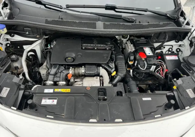 PEUGEOT 3008 1.6 BlueHDi Active S&S EAT6