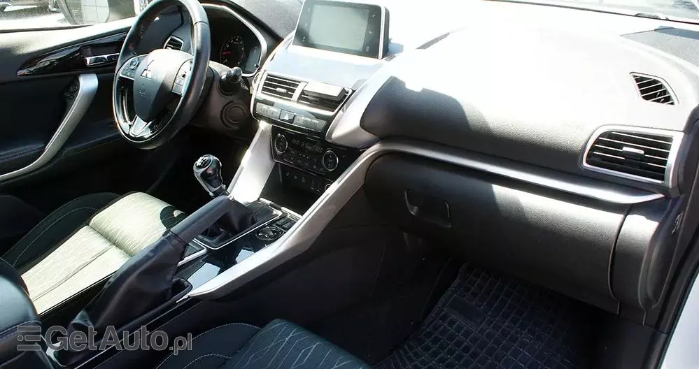 MITSUBISHI Eclipse Cross 1.5 T GPF Intense