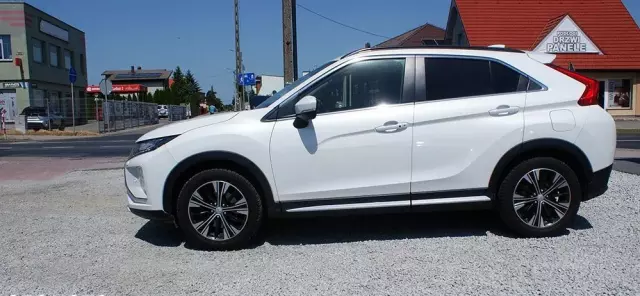 MITSUBISHI Eclipse Cross 1.5 T GPF Intense