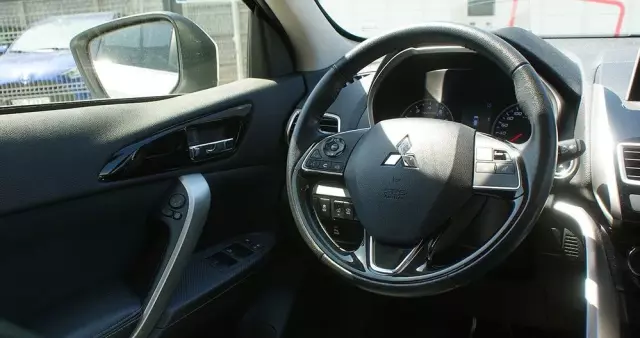 MITSUBISHI Eclipse Cross 1.5 T GPF Intense