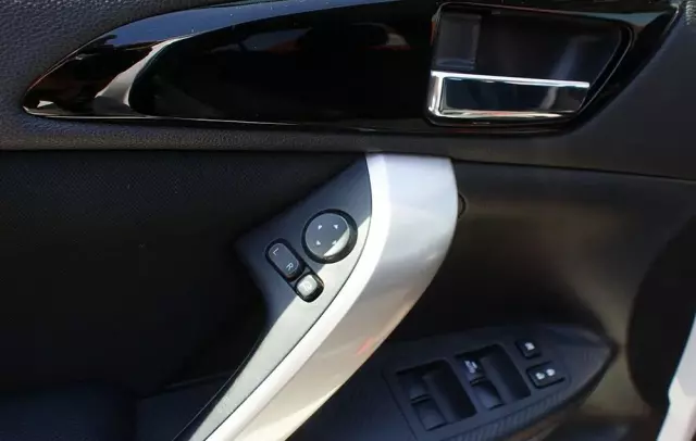 MITSUBISHI Eclipse Cross 1.5 T GPF Intense