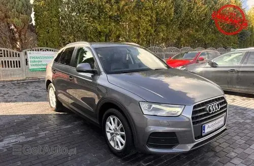 AUDI Q3 