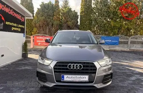AUDI Q3 