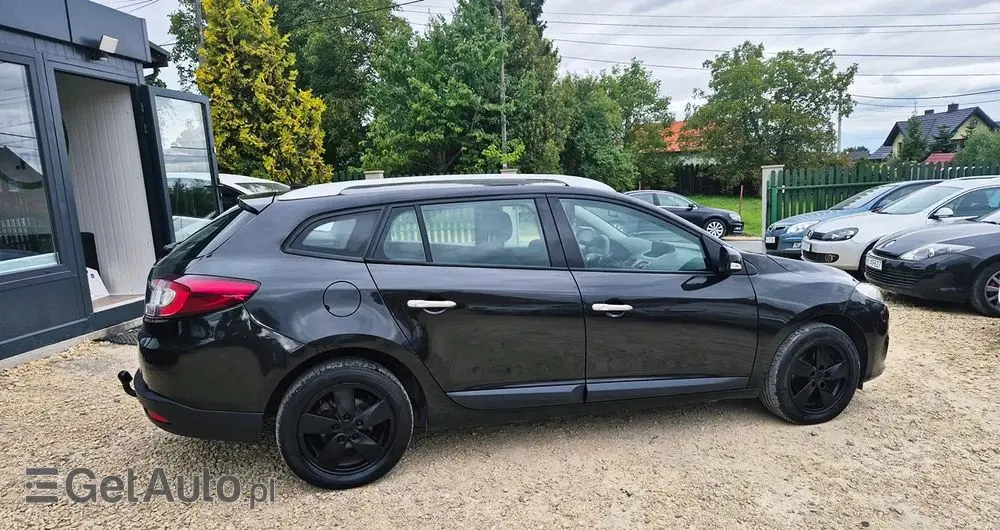RENAULT Megane 1.6 16V Color Edition