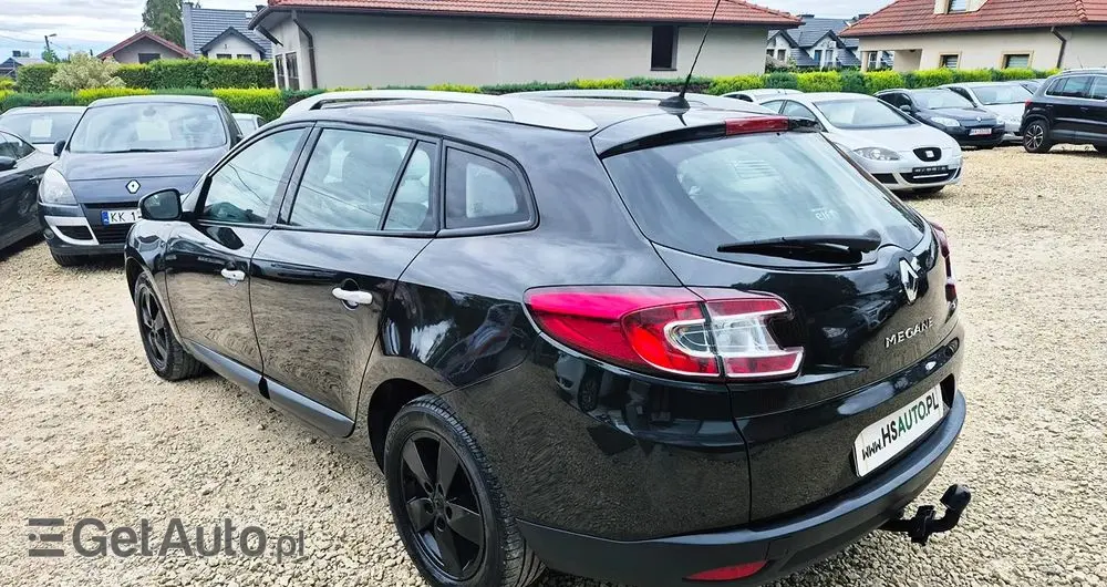 RENAULT Megane 1.6 16V Color Edition