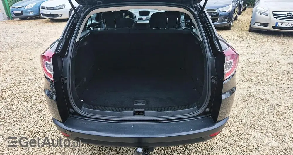 RENAULT Megane 1.6 16V Color Edition