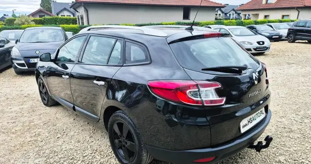 RENAULT Megane 1.6 16V Color Edition