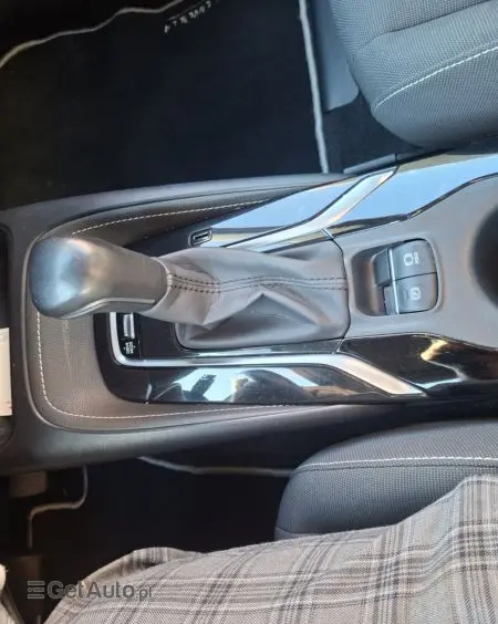 TOYOTA Corolla 1.8 Business Edition